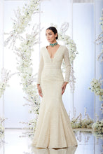 Load image into Gallery viewer, Ivory Fish Cut Gown