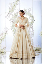 Load image into Gallery viewer, Ivory Gota Patti Lehenga Set