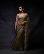 Load image into Gallery viewer, Antique Gold Saree