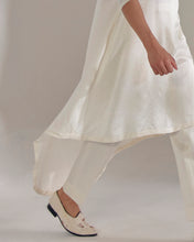 Load image into Gallery viewer, La Vie Sherwani Set