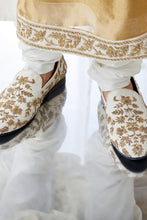 Load image into Gallery viewer, Ivory & Gold Zaridosi Sherwani Set