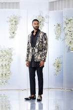 Load image into Gallery viewer, Shawl Lapel Tuxedo Set