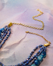 Load image into Gallery viewer, Sapphire waves Neckpiece