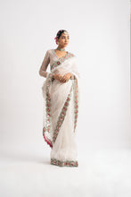 Load image into Gallery viewer, White Hand Cut Mirror Border Saree Set