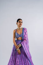Load image into Gallery viewer, MAUVE MIRROR SEAM LEHENGA WITH METALLIC BLOUSE