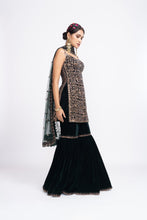 Load image into Gallery viewer, Deep green kurta sharara set