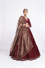 Load image into Gallery viewer, Maroon dense dot lehenga set