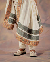 Load image into Gallery viewer, White Stole