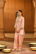 Load image into Gallery viewer, Short kurta with salwar
