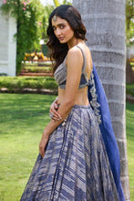 Load image into Gallery viewer, &quot;Keren&quot; Lehenga Set
