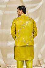Load image into Gallery viewer, Floral Reverie Waistcoat Set
