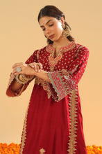 Load image into Gallery viewer, Shahzain - Short Chauga with Khada Dupatta
