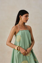 Load image into Gallery viewer, Dress
