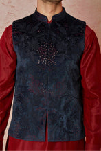 Load image into Gallery viewer, Maroon Velvet Embroidered Bundi with Chanderi Silk Kurta Set
