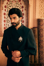 Load image into Gallery viewer, Asymmetric Allure: Indo-Inspired Ensemble with Gilded Brooch Accent
