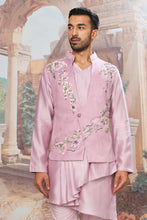 Load image into Gallery viewer, Lilac Wisteria Velvet Embroidered Kurta Bundi Set
