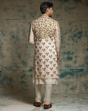 Load image into Gallery viewer, Apricot Ivory Silk embriodered zari Sherwani Set
