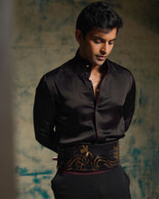 Load image into Gallery viewer, CLASSIC BLACK SHIRT
