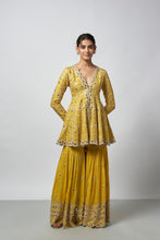 Load image into Gallery viewer, Jhalak Sharara Set
