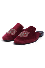Load image into Gallery viewer, Regal Tiger Velvet Mules

