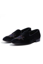 Load image into Gallery viewer, Midnight Crest Velvet Mojdis
