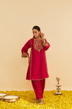 Load image into Gallery viewer, AYRA - SHORT CHAUGA WITH SALWAR

