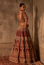 Load image into Gallery viewer, Maroon Raw Silk Double Dupatta Lehenga Set
