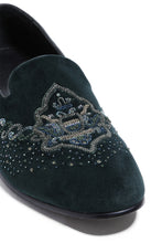Load image into Gallery viewer, Regal Emerald Emblem Slip-Ons
