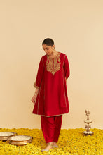Load image into Gallery viewer, AYRA - SHORT CHAUGA WITH SALWAR
