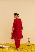 Load image into Gallery viewer, AYRA - SHORT CHAUGA WITH SALWAR
