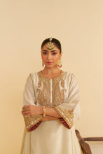 Load image into Gallery viewer, AYRA - SHORT CHAUGA WITH SALWAR
