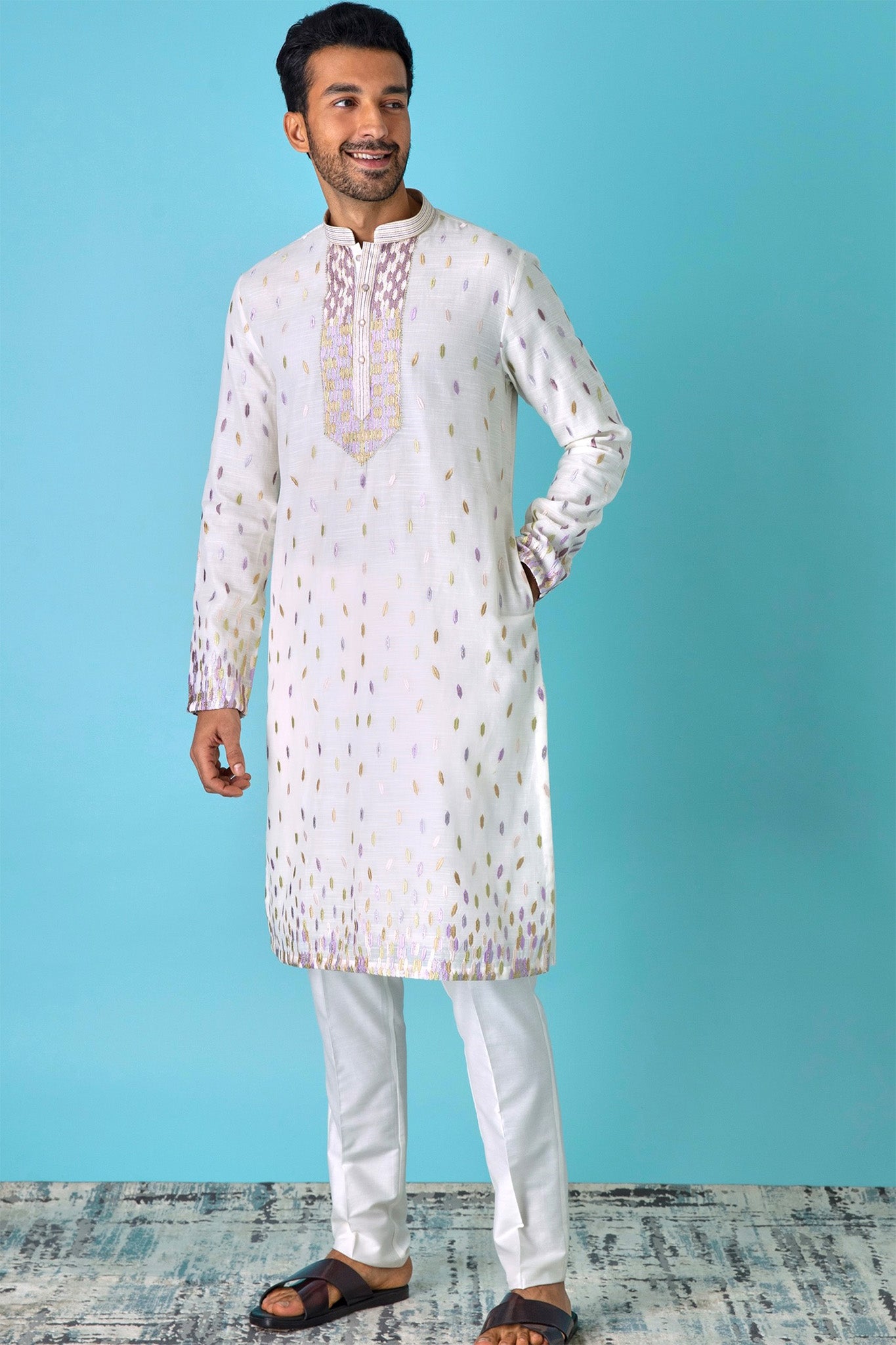 Ivory Extravaganza Ivory Chanderi Silk Kurta with Resham and Zari Embroidery