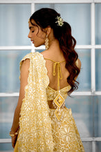 Load image into Gallery viewer, Marigold Muse
