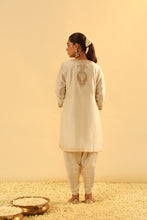 Load image into Gallery viewer, Aashna - Short Kurta with Dhoti
