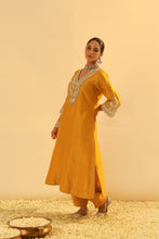 Load image into Gallery viewer, Shazana - Long A-line Chauga with Salwar
