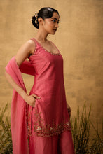 Load image into Gallery viewer, Pink hand embroidered chanderi silk suit set with organza dupatta
