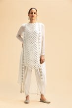 Load image into Gallery viewer, OFF WHITE JACLET AND DHOTI SET
