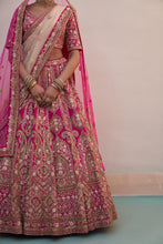 Load image into Gallery viewer, Rani Pink Double Dupatta Lehenga Set
