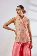 Load image into Gallery viewer, Pakhi Jacket and Pant Set
