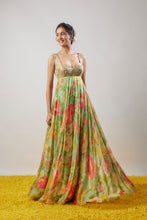 Load image into Gallery viewer, Vamika Gown
