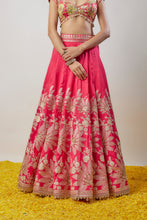 Load image into Gallery viewer, Alaya Lehenga Set
