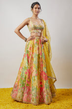 Load image into Gallery viewer, Kamiya Lehenga Set
