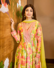 Load image into Gallery viewer, Nasreen Dhoti Set with Dupatta
