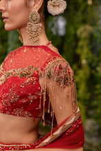 Load image into Gallery viewer, Kanan- The royal garden lehenga
