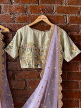 Load image into Gallery viewer, Lavender saree and Mint Green embroidered blouse set
