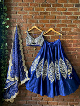 Load image into Gallery viewer, Royal Blue raw silk mirror work lehenga set
