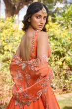 Load image into Gallery viewer, &quot;Anahita&quot; Lehenga Set
