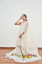 Load image into Gallery viewer, IVORY KALIDAAR WITH IVORY DUPATTA
