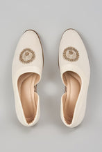 Load image into Gallery viewer, Off White Embroidered Peshawaris
