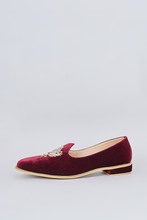 Load image into Gallery viewer, Ruby Crown Velvel Loafers
